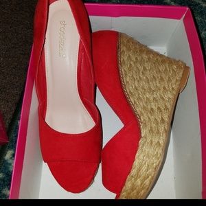 Size 11 wedges